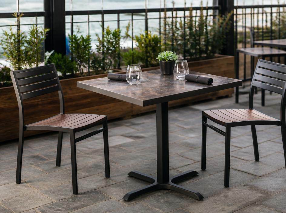 Table de restaurant plateau compact